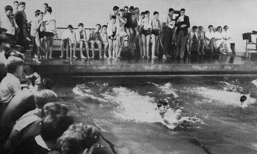 children in swimming bath south west essex technical college 1944
