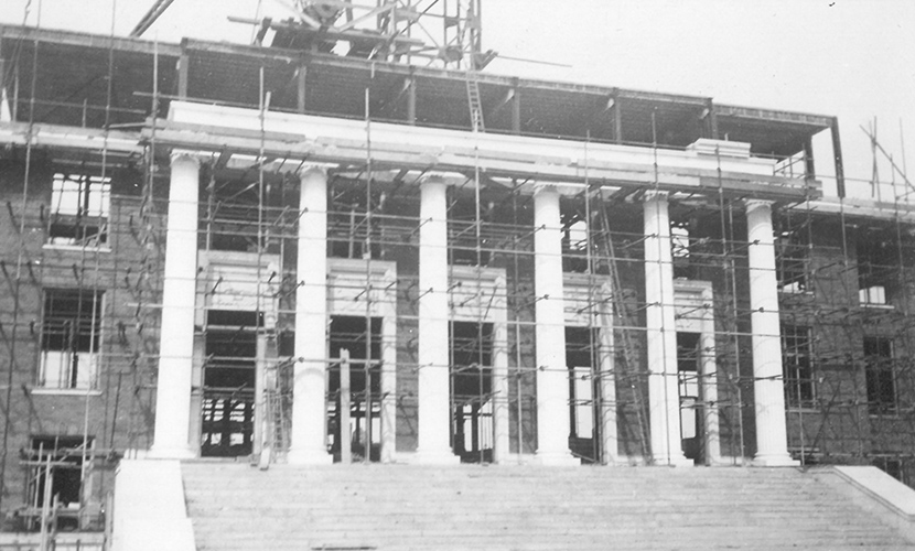 waltham forest college portico under construction 1937 1938